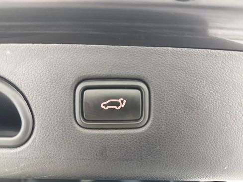 Certified 2022 Kia Sportage EX w/ EX Technology Package image 30