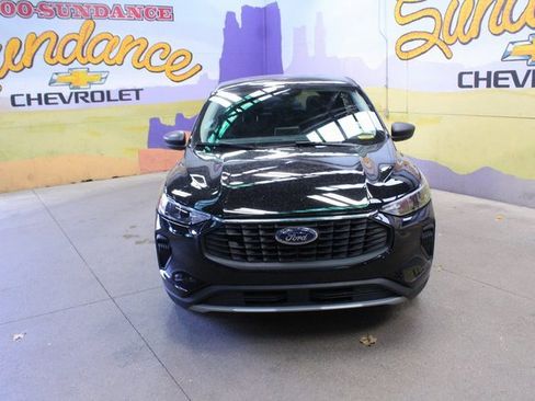 Used 2023 Ford Escape Active image 3