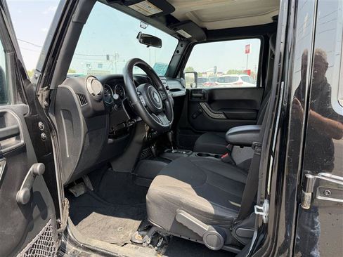 Used 2016 Jeep Wrangler Unlimited Sport AWD/4WD image 8