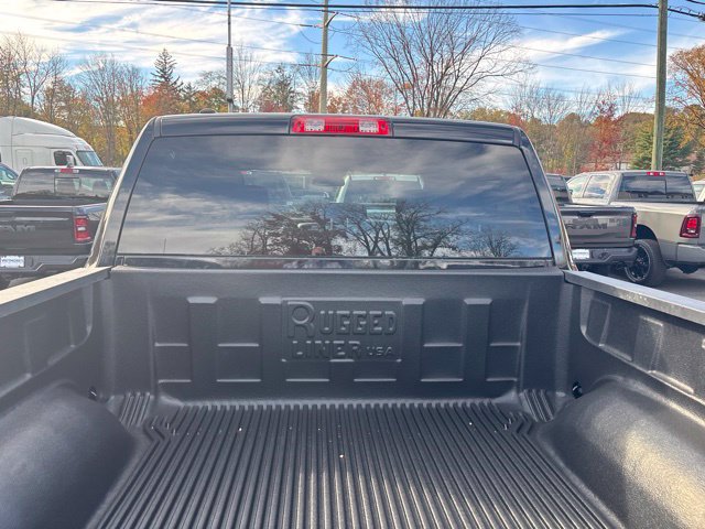 Used 2024 RAM 1500 Warlock AWD/4WD image 6