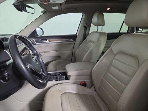 Used 2018 Volkswagen Atlas SEL Premium AWD/4WD image 13