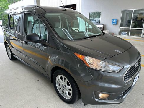 Certified 2019 Ford Transit Connect XLT FWD image 8