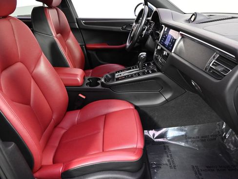 Used 2022 Porsche Macan GTS AWD/4WD image 16