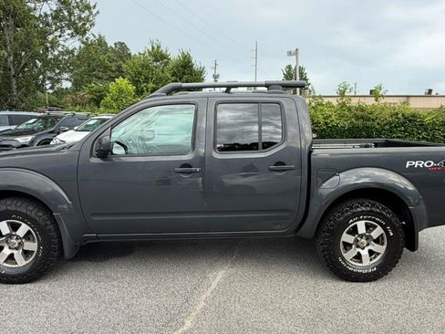 Used 2011 Nissan Frontier PRO-4X w/ Pro-4x Luxury Pkg AWD/4WD image 5