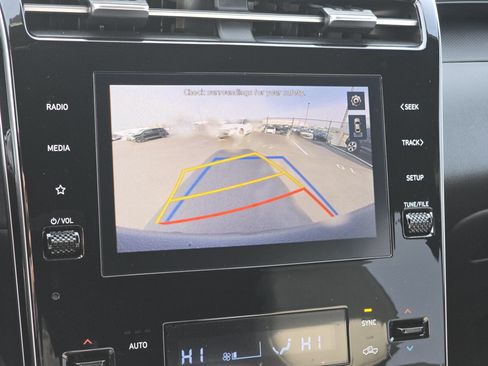 Used 2024 Hyundai Santa Cruz SEL image 12