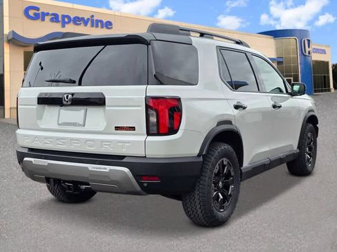 New 2026 Honda Passport TrailSport Elite image 5
