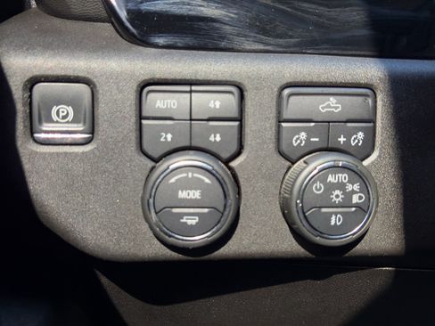 Used 2024 Chevrolet Silverado 1500 RST w/ All Star Edition Plus AWD/4WD image 26