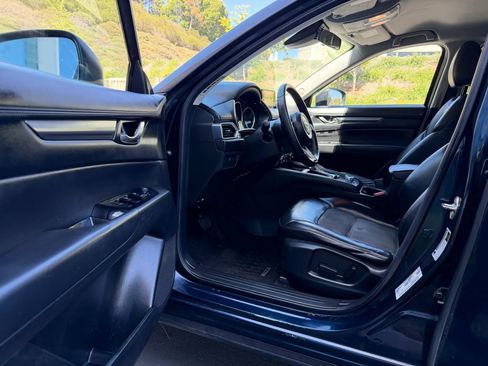 Used 2017 MAZDA CX-5 Touring FWD image 7