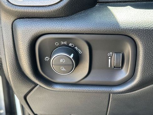 Used 2022 RAM 4500 Tradesman RWD image 25