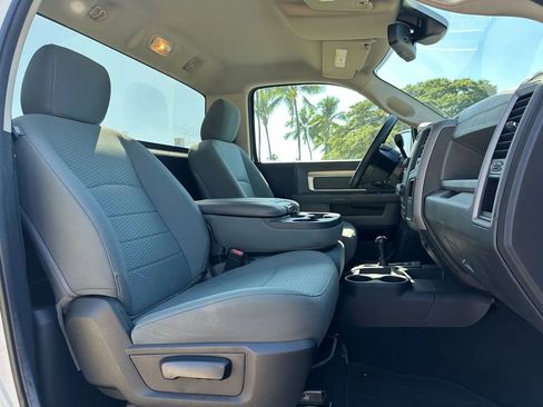 Used 2016 RAM 2500 Tradesman w/ Power Accessory Group image 9