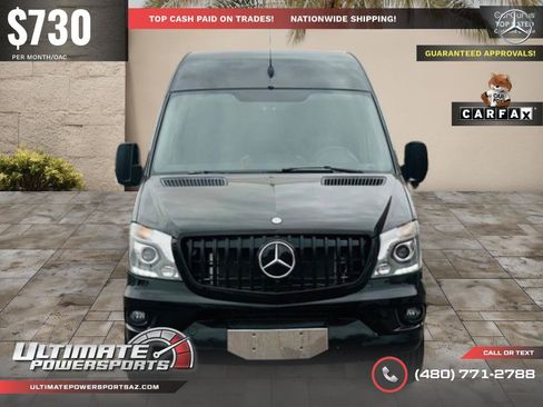Used 2014 Mercedes-Benz Sprinter 2500 image 2
