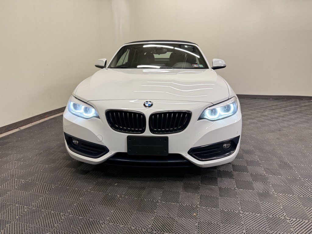 Used 2020 BMW 230i xDrive Convertible w/ Convenience Package AWD/4WD image 4