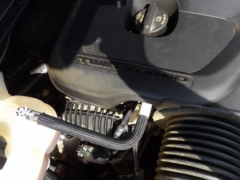 Used 2025 RAM 1500 Tradesman AWD/4WD image 22