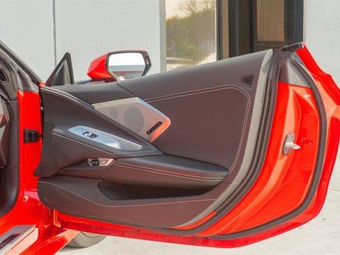 Used 2020 Chevrolet Corvette w/ 2LT Preferred Equipment Group image 61