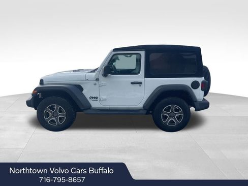 Used 2021 Jeep Wrangler Sport S image 2