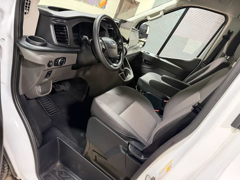 Used 2023 Ford Transit 350 XLT RWD image 40