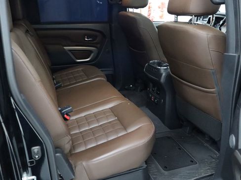 Used 2021 Nissan Titan Platinum Reserve w/ Moonroof Package image 26