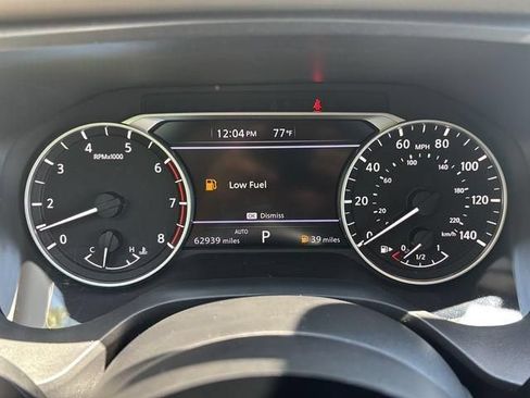 Used 2022 Nissan Rogue SV AWD/4WD image 19