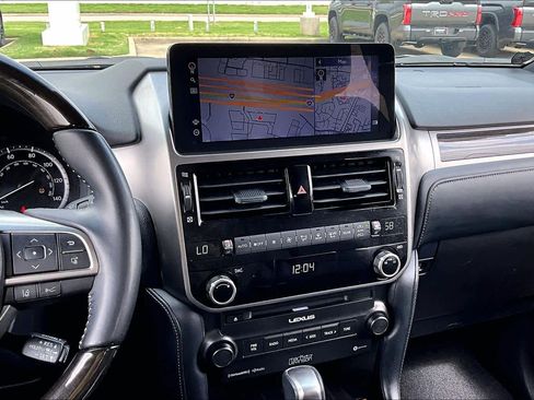 Certified 2023 Lexus GX 460 Premium AWD/4WD image 12