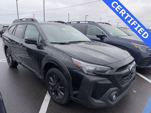 Used 2025 Subaru Outback Onyx Edition XT image 1