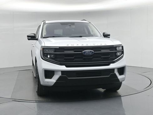 Used 2025 Ford Expedition Max Active image 59