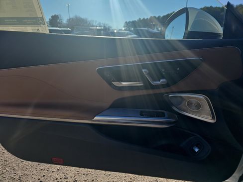 Certified 2025 Mercedes-Benz CLE 300 4MATIC Coupe image 29
