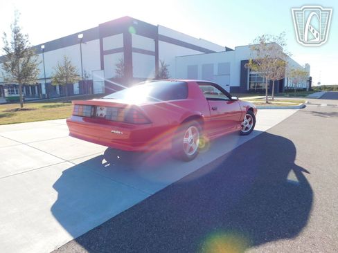 Used 1992 Chevrolet Camaro RS image 16