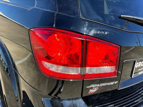 Used 2019 Dodge Journey GT image 25