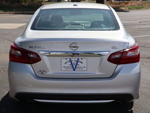 Used 2018 Nissan Altima 2.5 SL FWD image 6