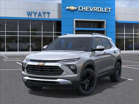New 2026 Chevrolet TrailBlazer LT w/ Convenience Package AWD/4WD image 7