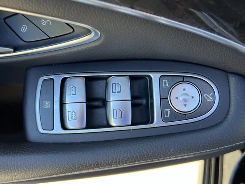 Used 2020 Mercedes-Benz S 450 Sedan w/ Premium Package image 15