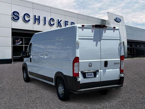 Used 2023 RAM ProMaster 3500 w/ Driver Convenience Group FWD image 3