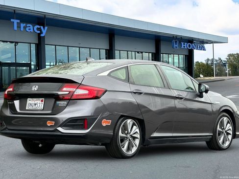 Certified 2019 Honda Clarity Touring image 6