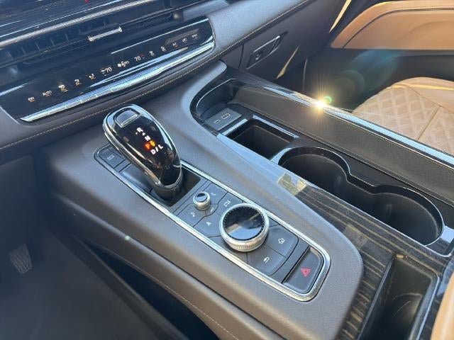 Certified 2022 Cadillac Escalade Sport w/ Touring Package AWD/4WD image 38