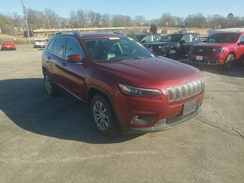 Used 2021 Jeep Cherokee Latitude Lux image 1