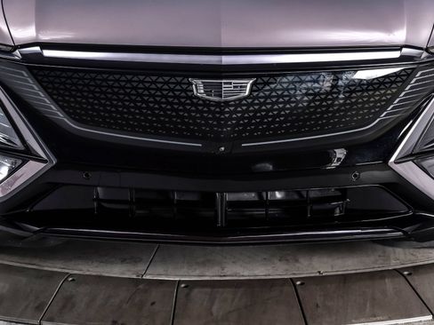 Used 2024 Cadillac Lyriq Sport w/ Nappa Leather Package AWD/4WD image 9