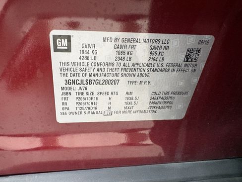 Used 2016 Chevrolet Trax LT w/ LT Sun and Sound Package FWD image 33