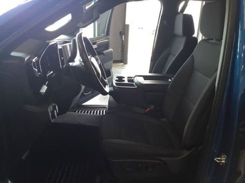 Used 2022 Chevrolet Silverado 1500 LT image 14