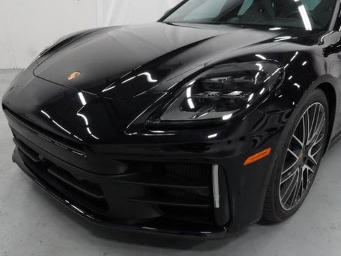 Used 2024 Porsche Panamera 4 image 47