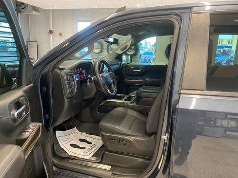 Certified 2022 Chevrolet Silverado 1500 LT Trail Boss w/ Safety Package AWD/4WD image 21