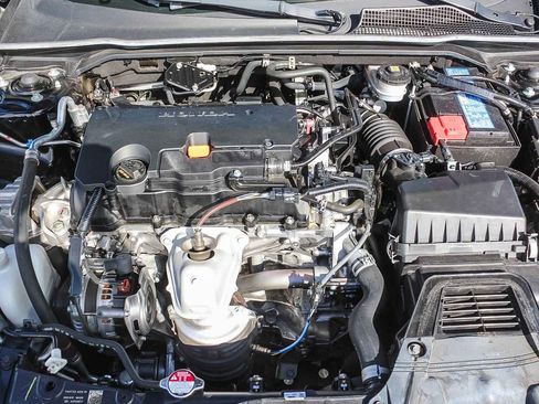 Certified 2022 Honda Civic Sport image 25