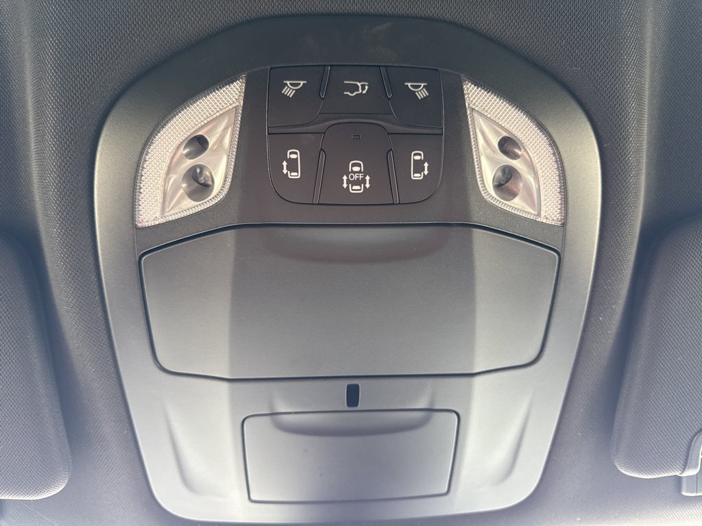 New 2026 Chrysler Pacifica Select AWD/4WD image 21