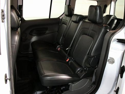 Used 2019 Ford Transit Connect XL image 11