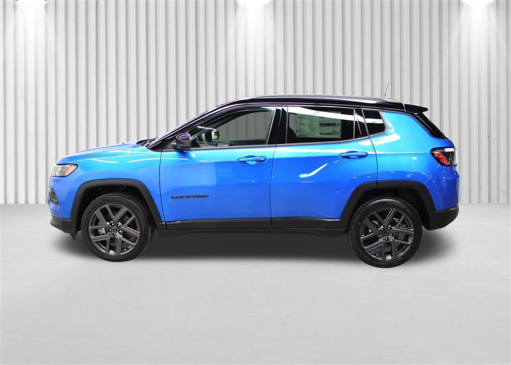 New 2026 Jeep Compass Limited AWD/4WD image 7