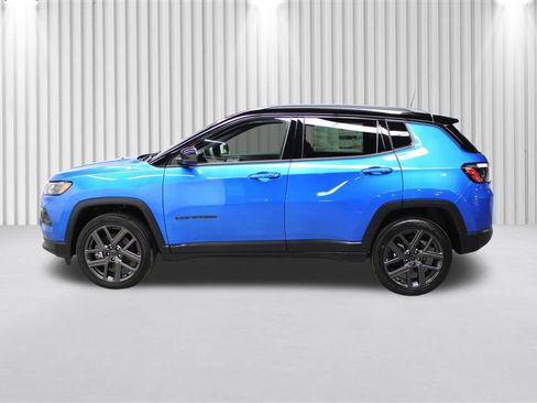 New 2026 Jeep Compass Limited image 7