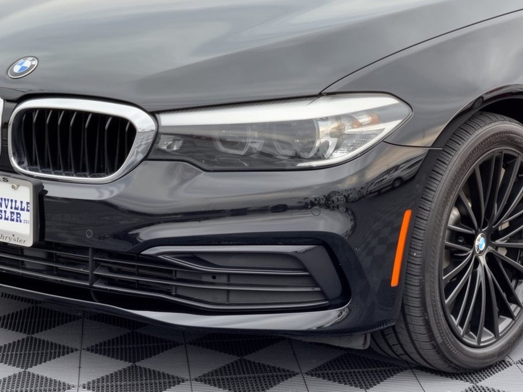 Used 2020 BMW 530i w/ Convenience Package RWD image 12