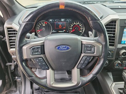 Used 2018 Ford F150 Raptor w/ Equipment Group 802A Luxury image 22