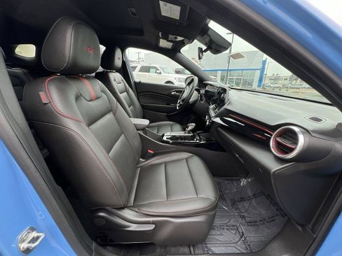 Used 2024 Chevrolet Trax RS w/ Sunroof Package image 28
