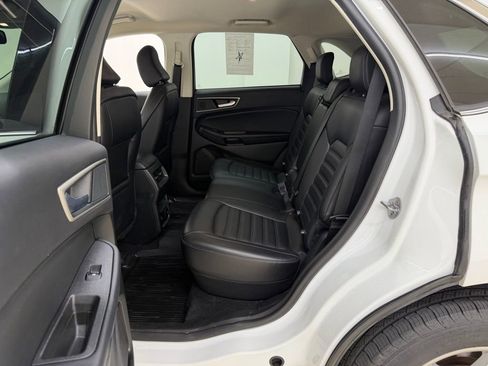 Used 2024 Ford Edge SEL w/ Convenience Package AWD/4WD image 16