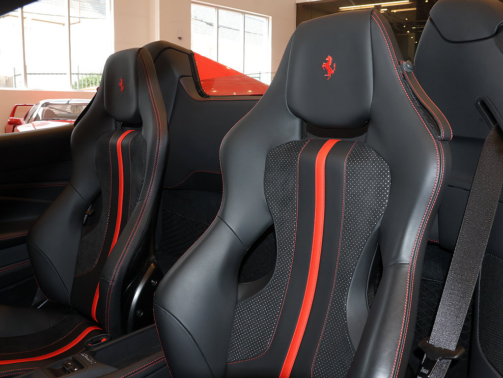 Certified 2023 Ferrari F8 Tributo RWD image 74